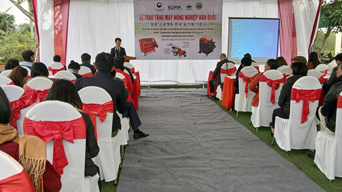 &Ocirc;ng Nguyễn Văn Hợi đại diện Sở N&ocirc;ng nghiệp v&agrave; M&ocirc;i trường tỉnh Nghệ An &ndash; Ph&aacute;t biểu tại buổi lễ